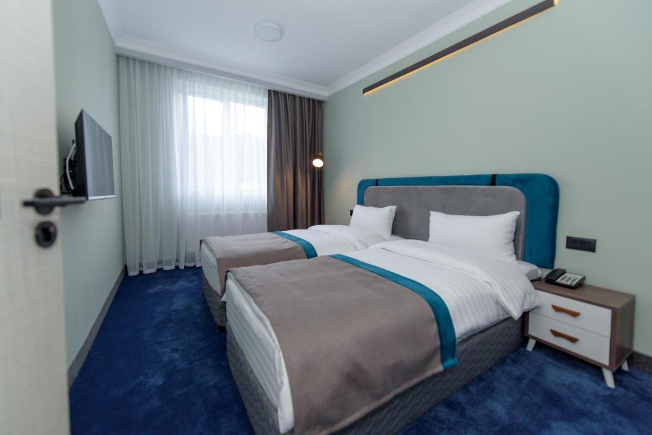 Kirovakan Hotel Vanadzor Exterior foto