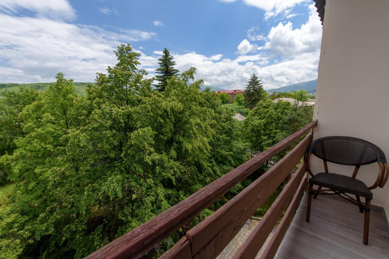 Kirovakan Hotel Vanadzor Exterior foto